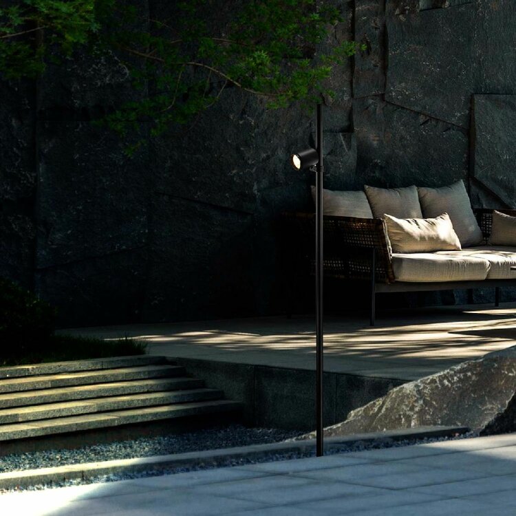 Садово-парковый светильник Favourite Securitas 4638-1F