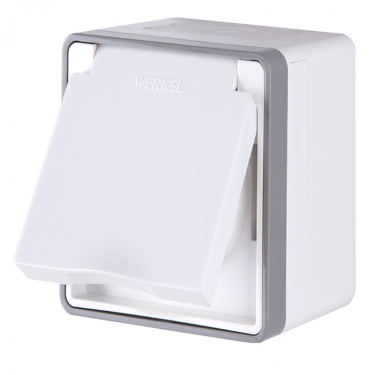 Werkel Gallant Розетка 1-ая с/з влагозащ. с защ.крышкой и шторками IP44 Белая W5071201 (WL15-02-04)